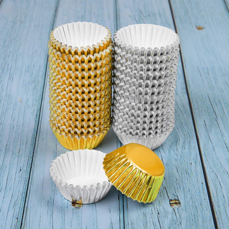 Elcoho 600 Pieces 1.25 Inch Mini Foil Metallic Cupcake Liners Muffin Paper Cases Baking Cups, Gold and Silver - Image 5